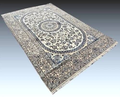 Persian Oriental Carpet NAÏN Wool and Silk: 3.20 X 2.10 Metres "Sardje Gallery"