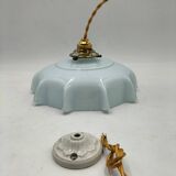 Blue opaline suspension