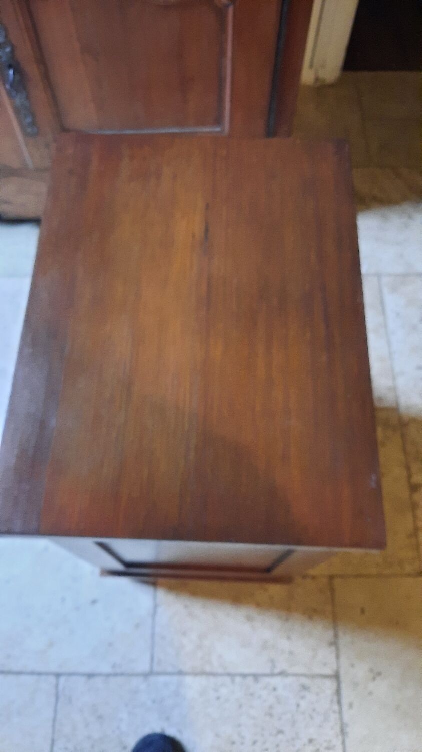 Curtain binder cabinet