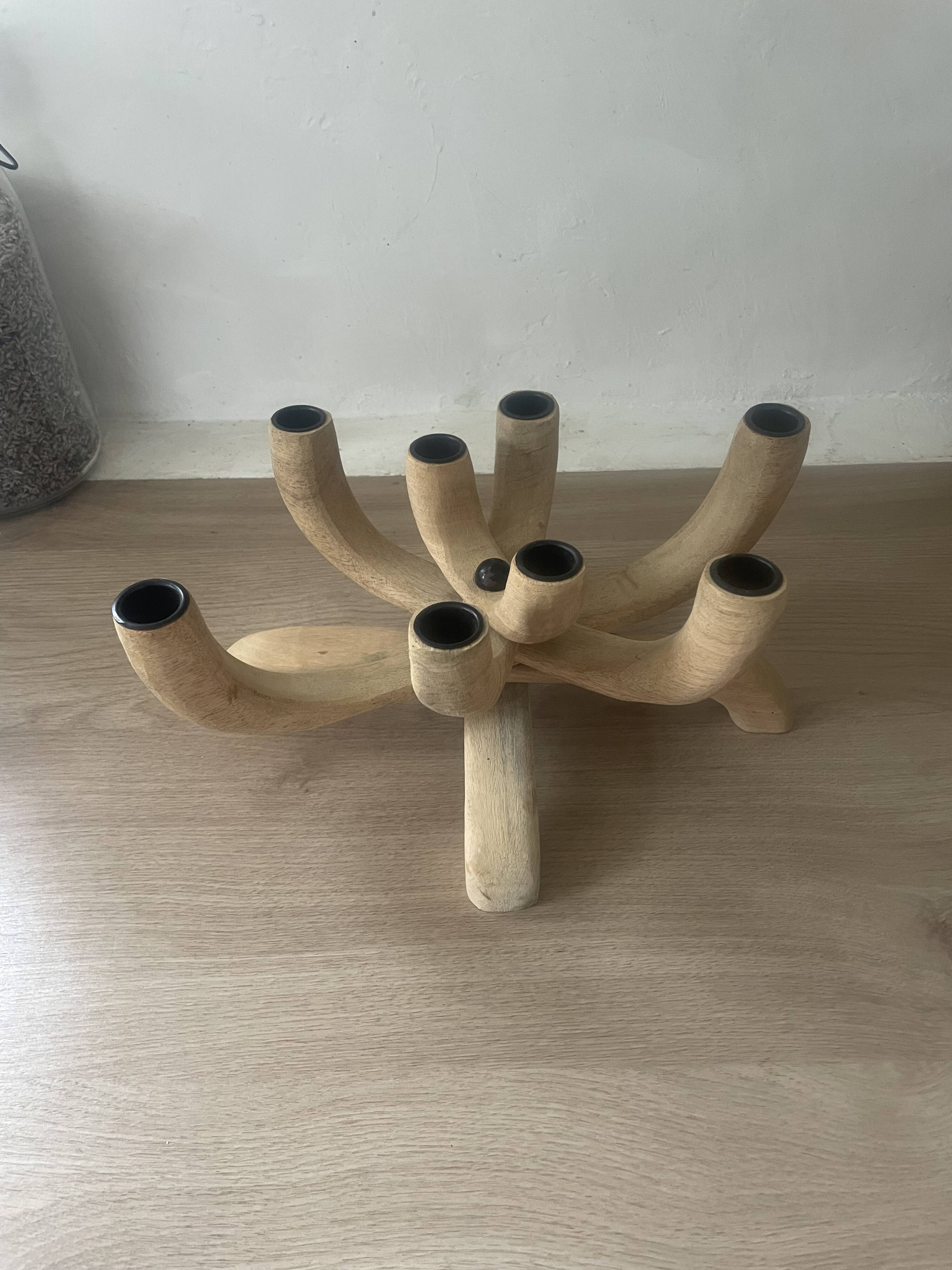 Scandinavian wooden chandelier with 8 branches