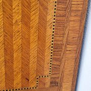 Commode sauteuse Louis XVI en marqueterie 19ème
