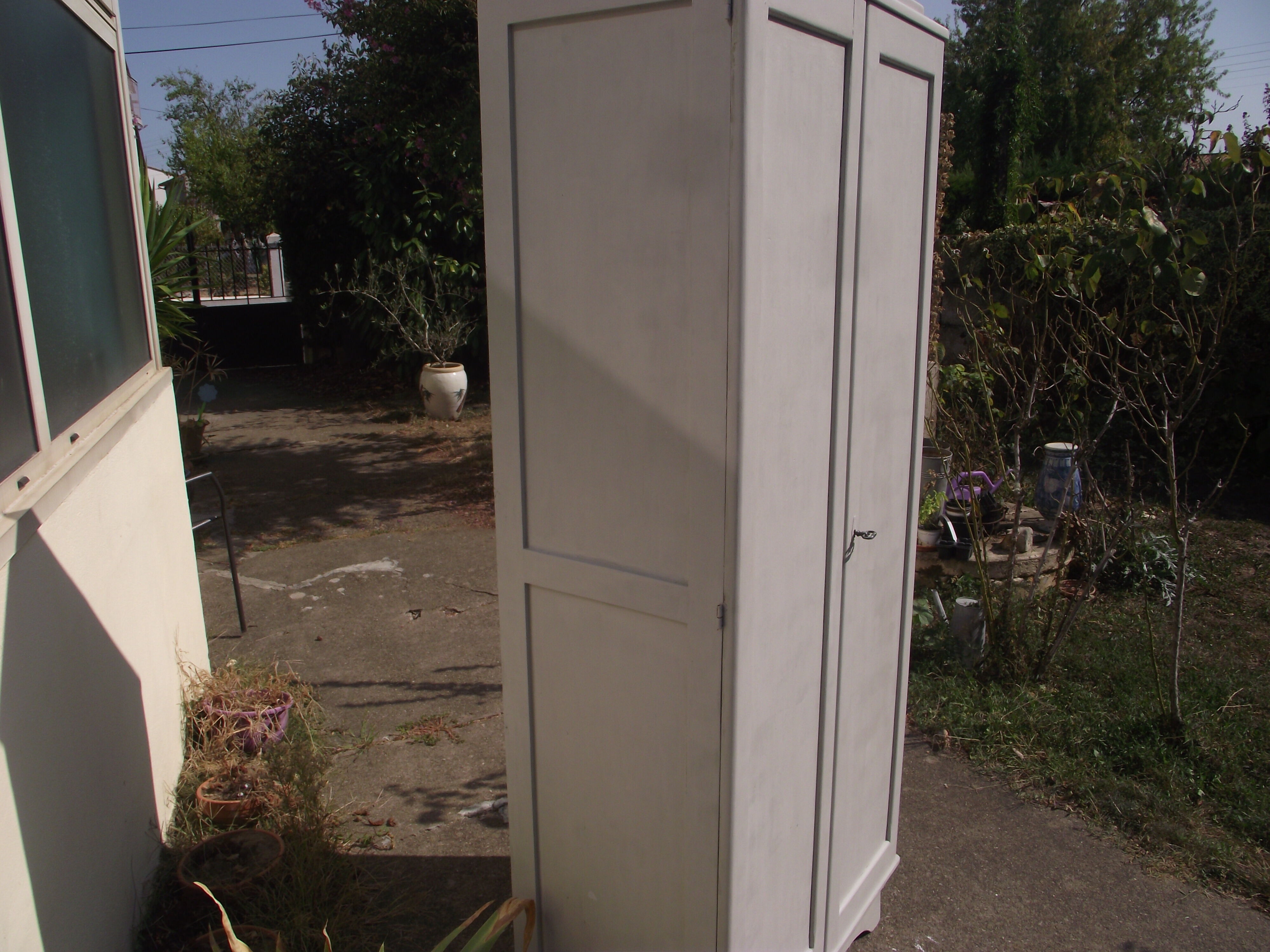 Parisian wardrobe from the 1950s