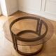 Table basse ronde vintage des années 1970 avec plateau en verre fumé
