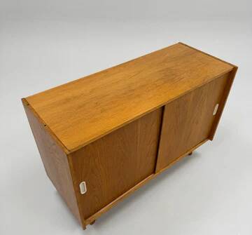 Chest of drawers mid-century veneer Jiří Jiroutek U-452 1960s Czechoslovakia