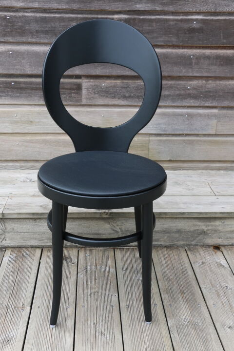 5 chairs baumann black seagull black skaï black