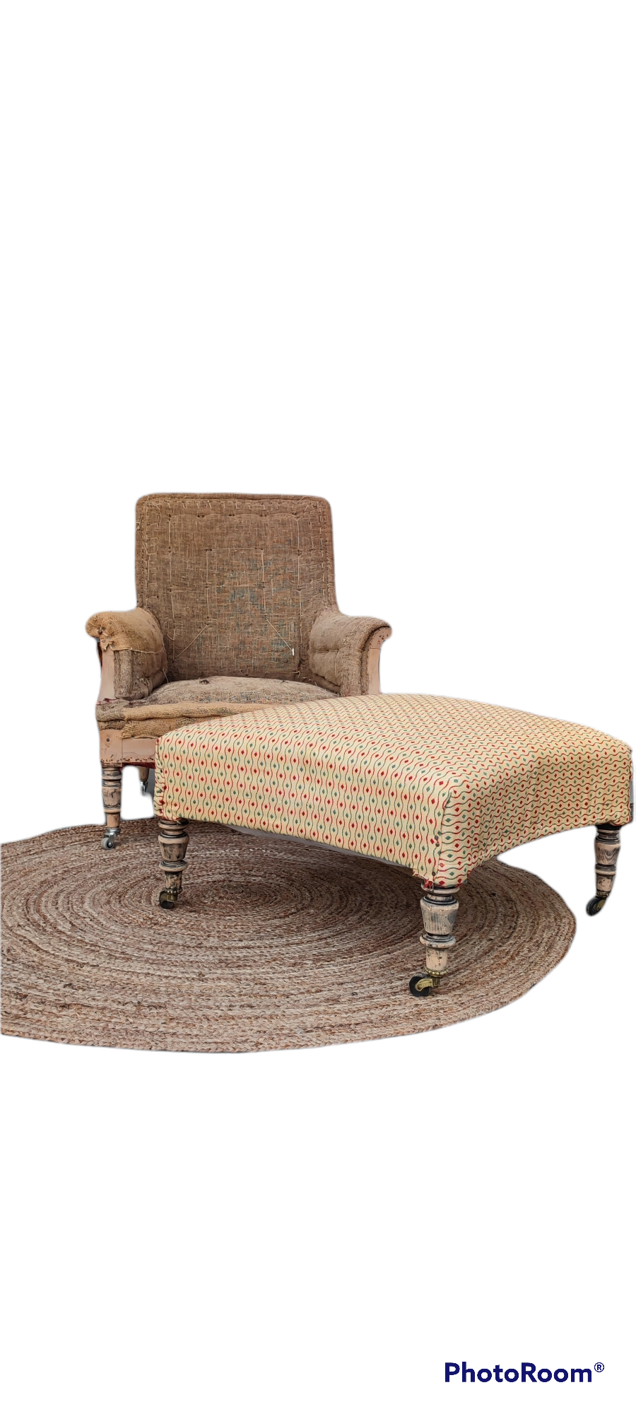 Napoleon III armchair with its 4 original castors - its footrest