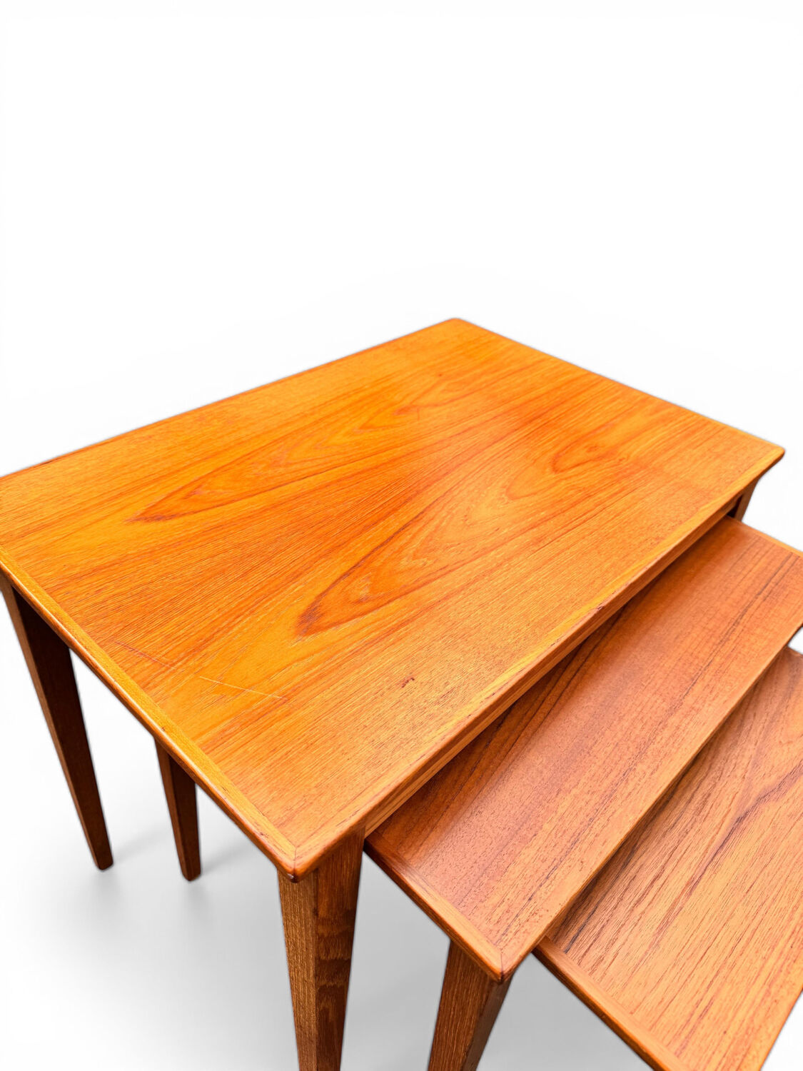 Tables gigognes scandinaves:  Kvalitet Funktion Form. Vintage 60’s