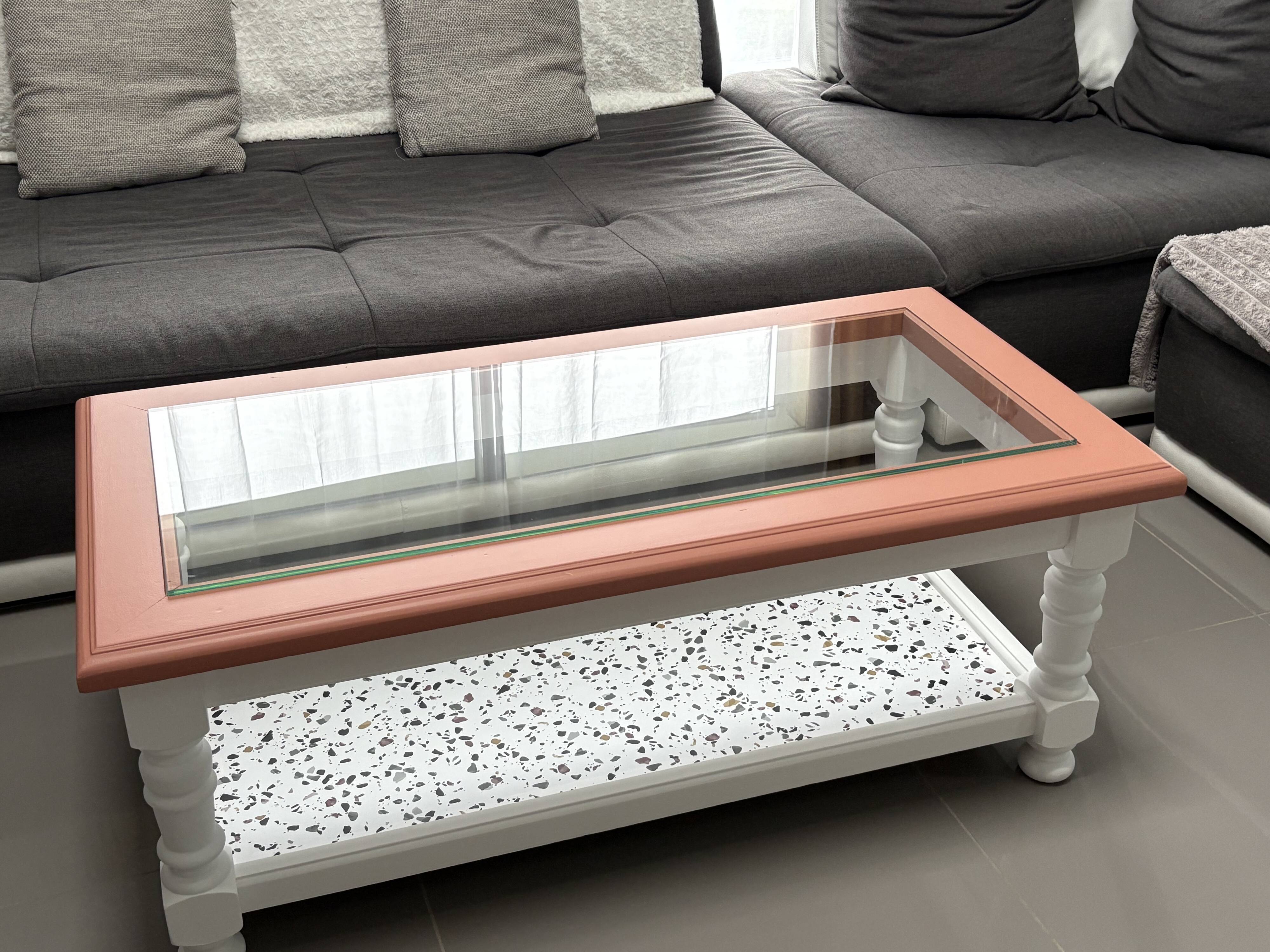 Refurbished vintage coffee table with laminated safety glass