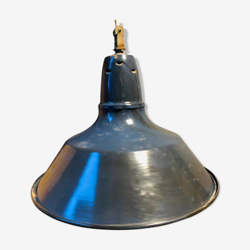 Industrial pendant lamp