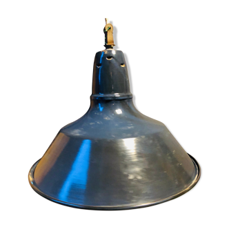 Industrial pendant lamp