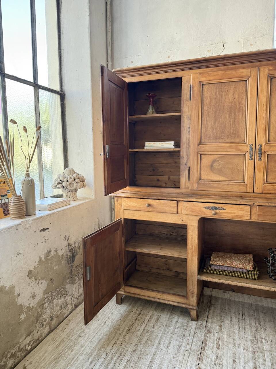 Mountain walnut furniture XXL 1900