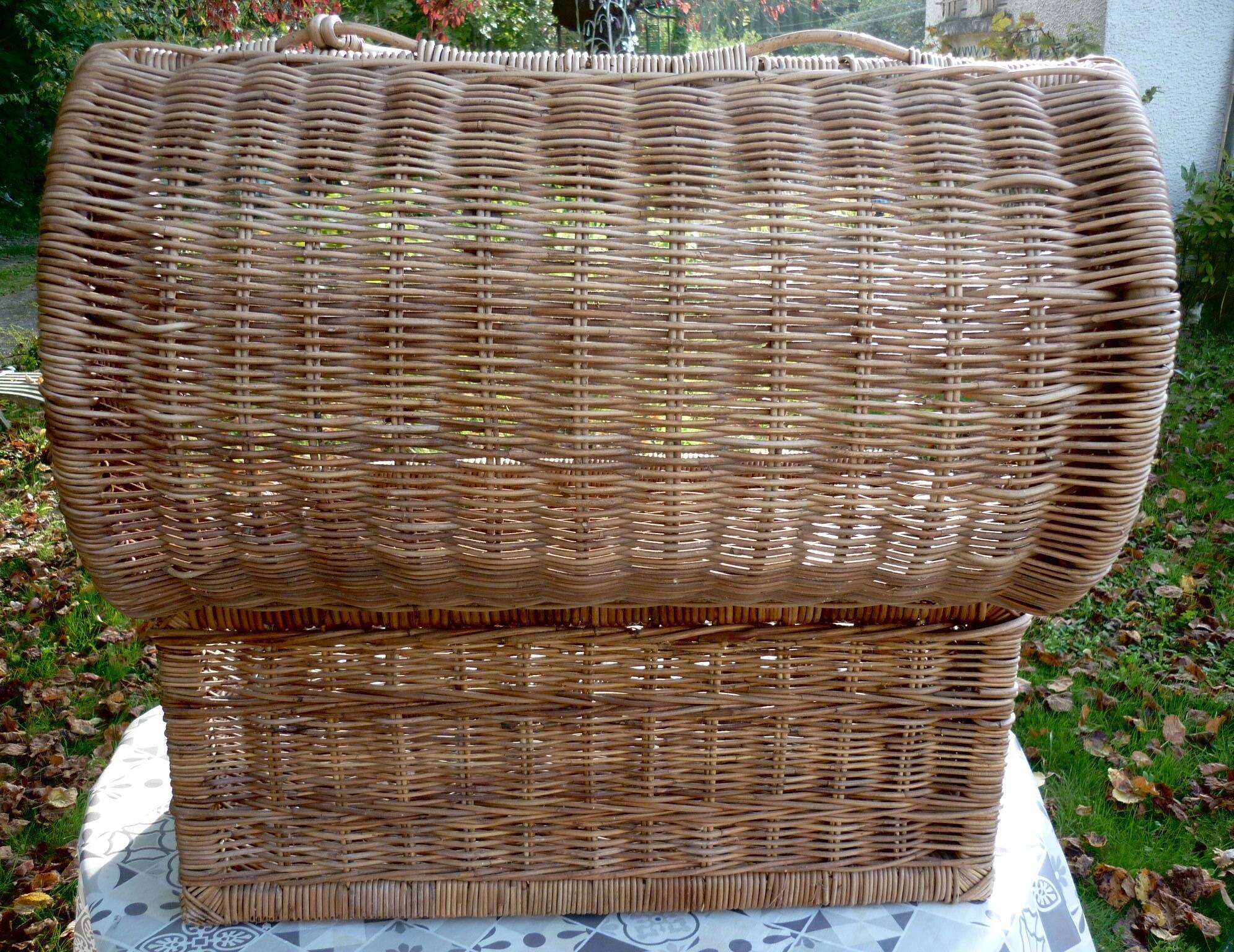 Vintage rattan trunk