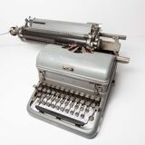 Royal Typewriter 1950 USA