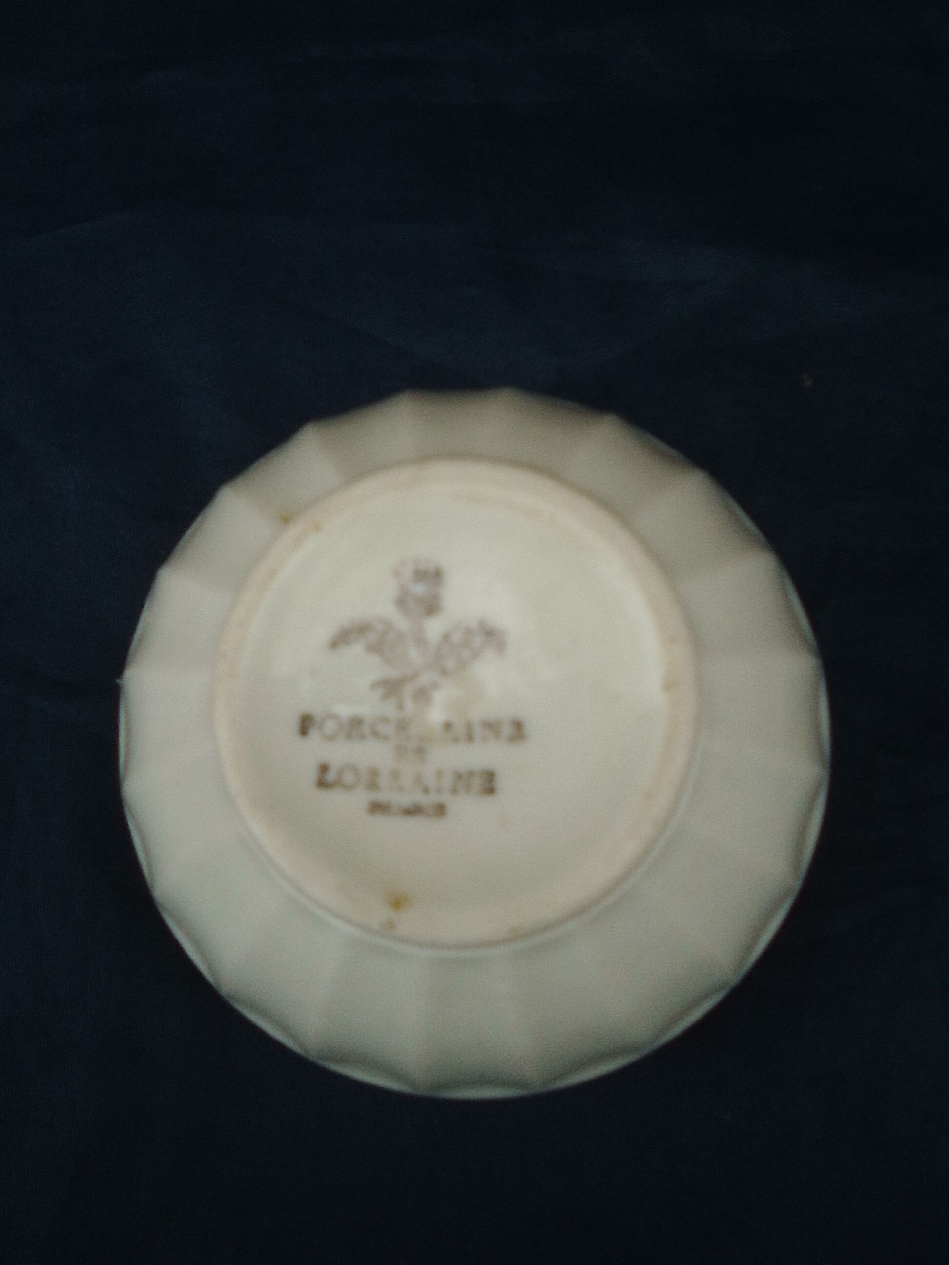 Bol en porcelaine de Lorraine diam 8 cm