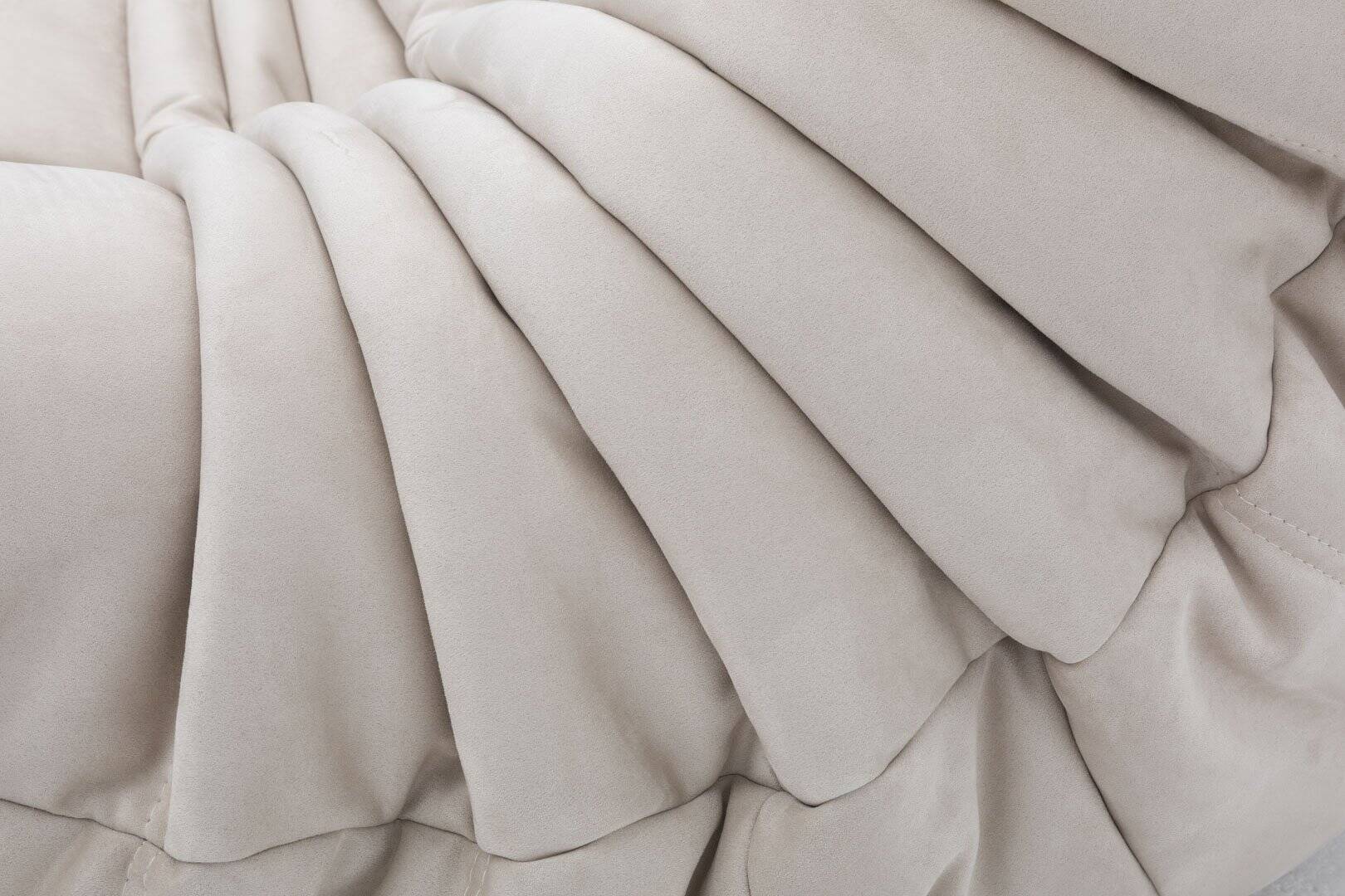 Togo lounge chair in cream fabric by Michel Ducaroy for Ligne Roset