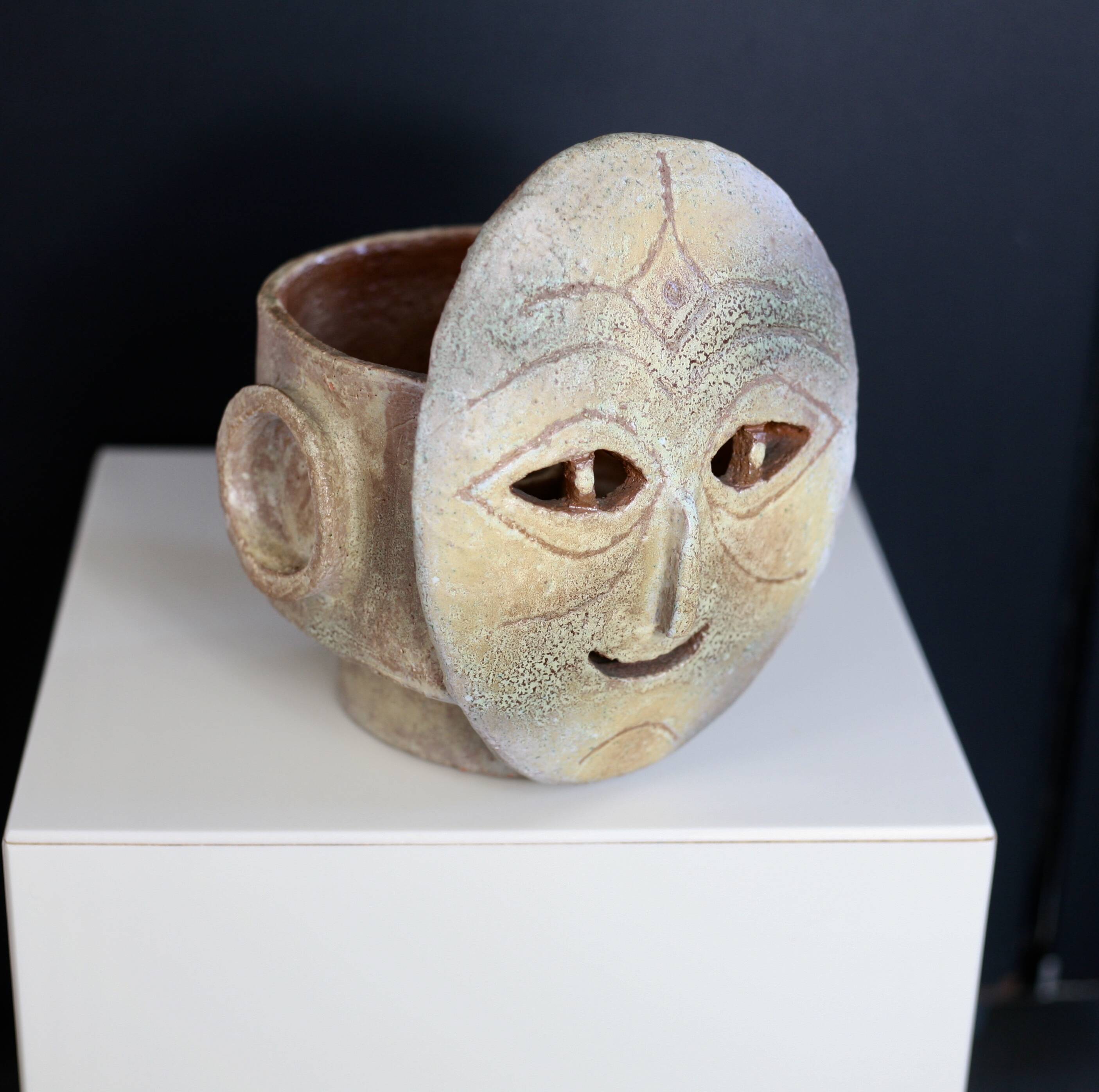 Anthropomorphic ceramic. 70s