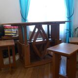 Table extensible avec ses 6 tabourets