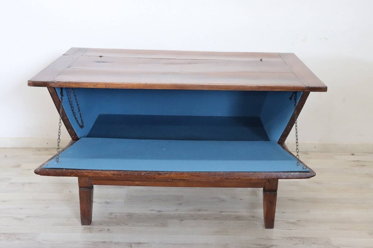 Antique sideboard in solid walnut, Italy 19th century