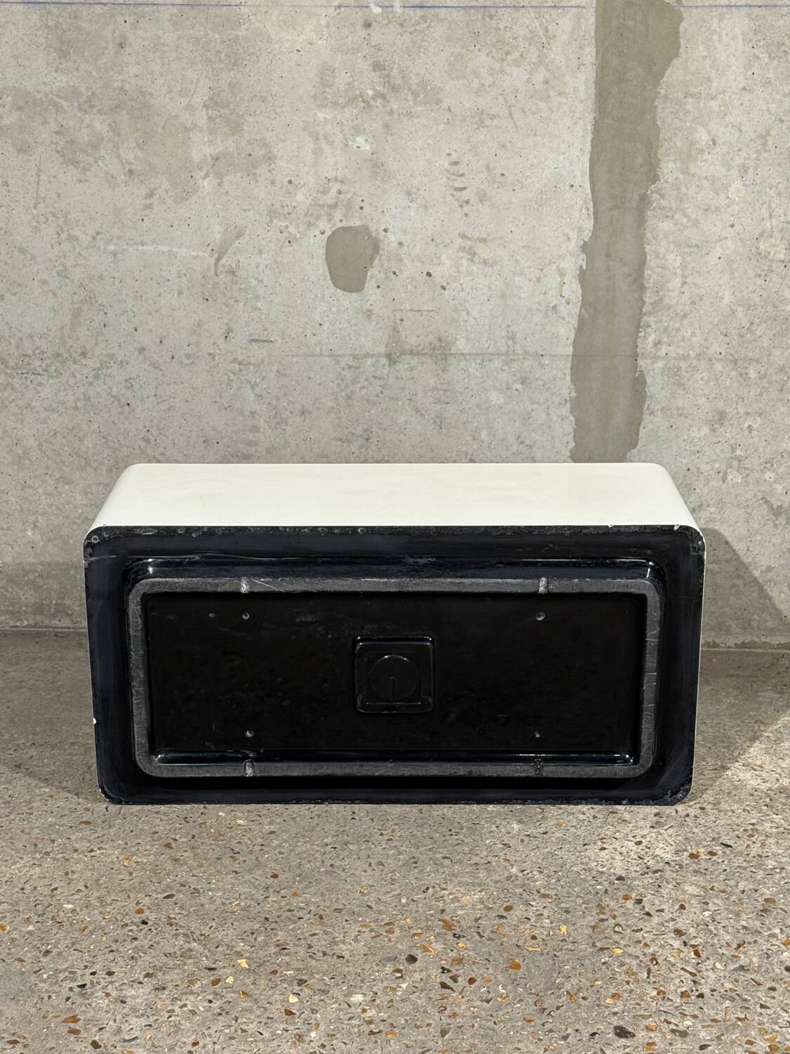 Planter Claude Orève – fibreglass, France, 1970s–80s