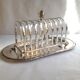 Taost door in silver metal