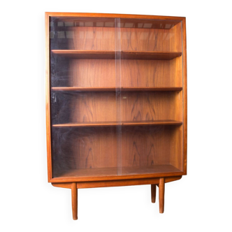 Danish Teak Bookcase, Showcase by Borge Mogensen for Soborg Mobelfabrik 1960.