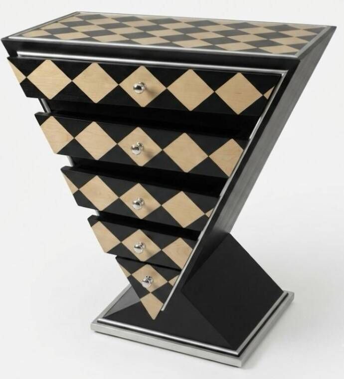 Commode pyramidale Art Déco en bois de hêtre à 5 tiroirs Marqueterie