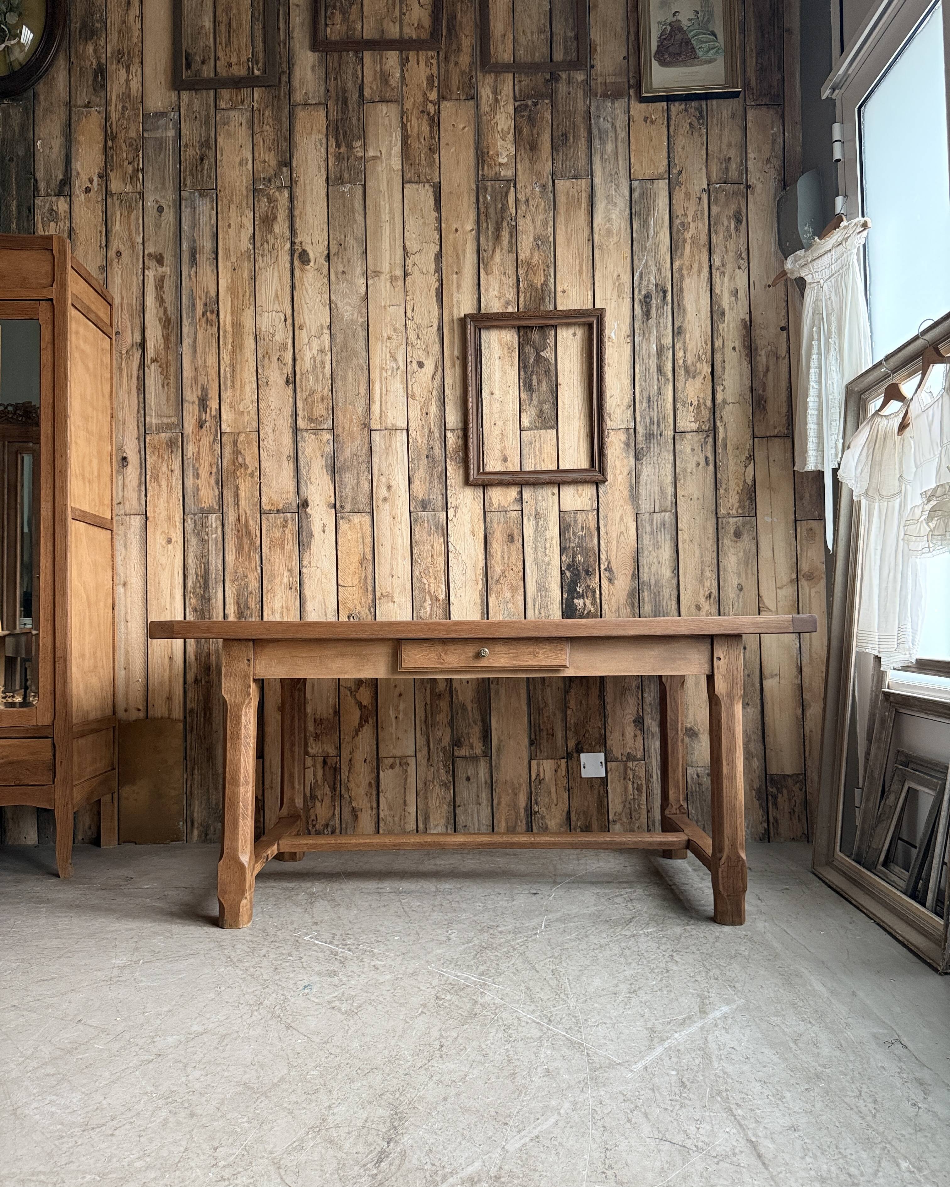 Vintage oak farmhouse table (renovated)