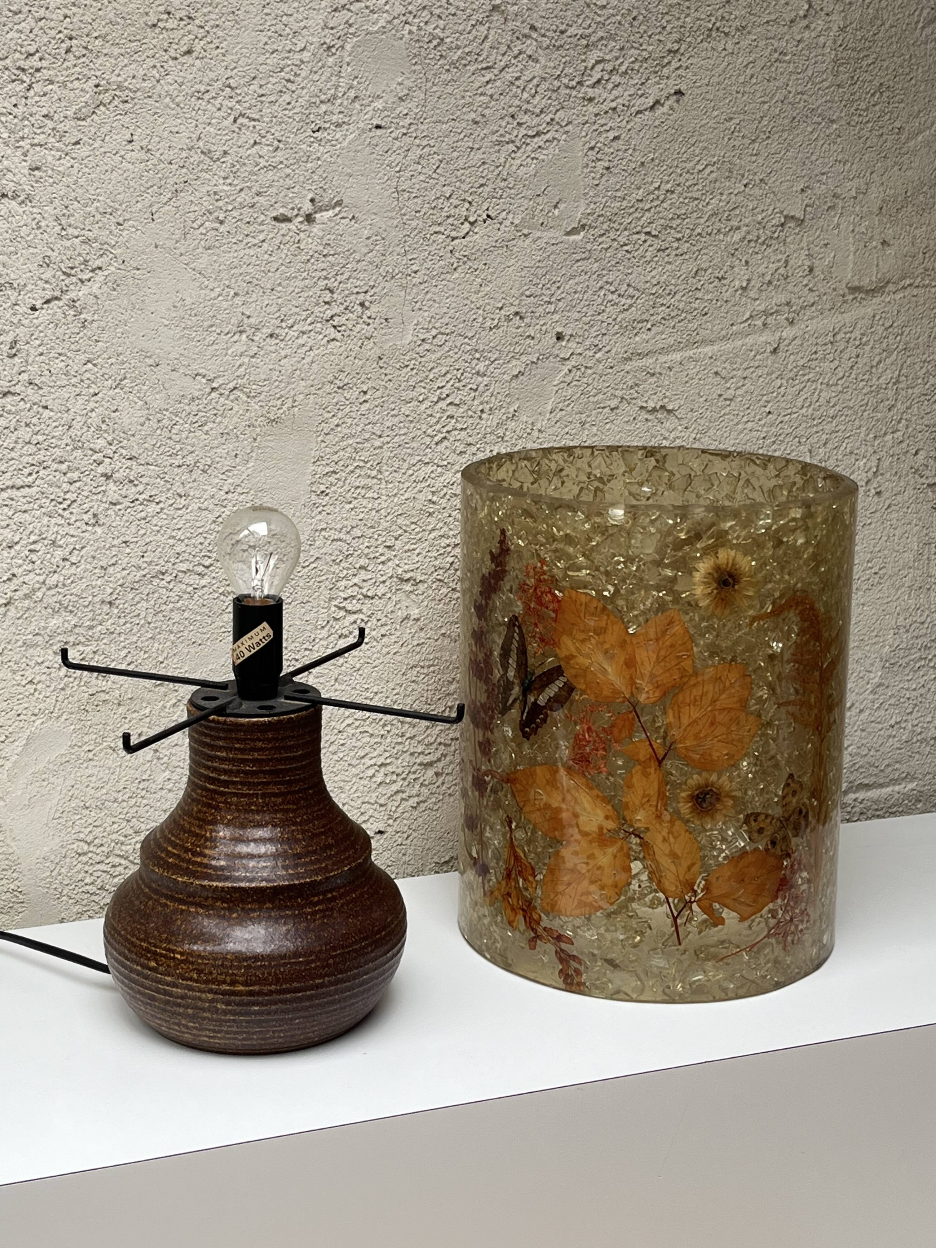 Lampe en ceramique et resine d'accolay