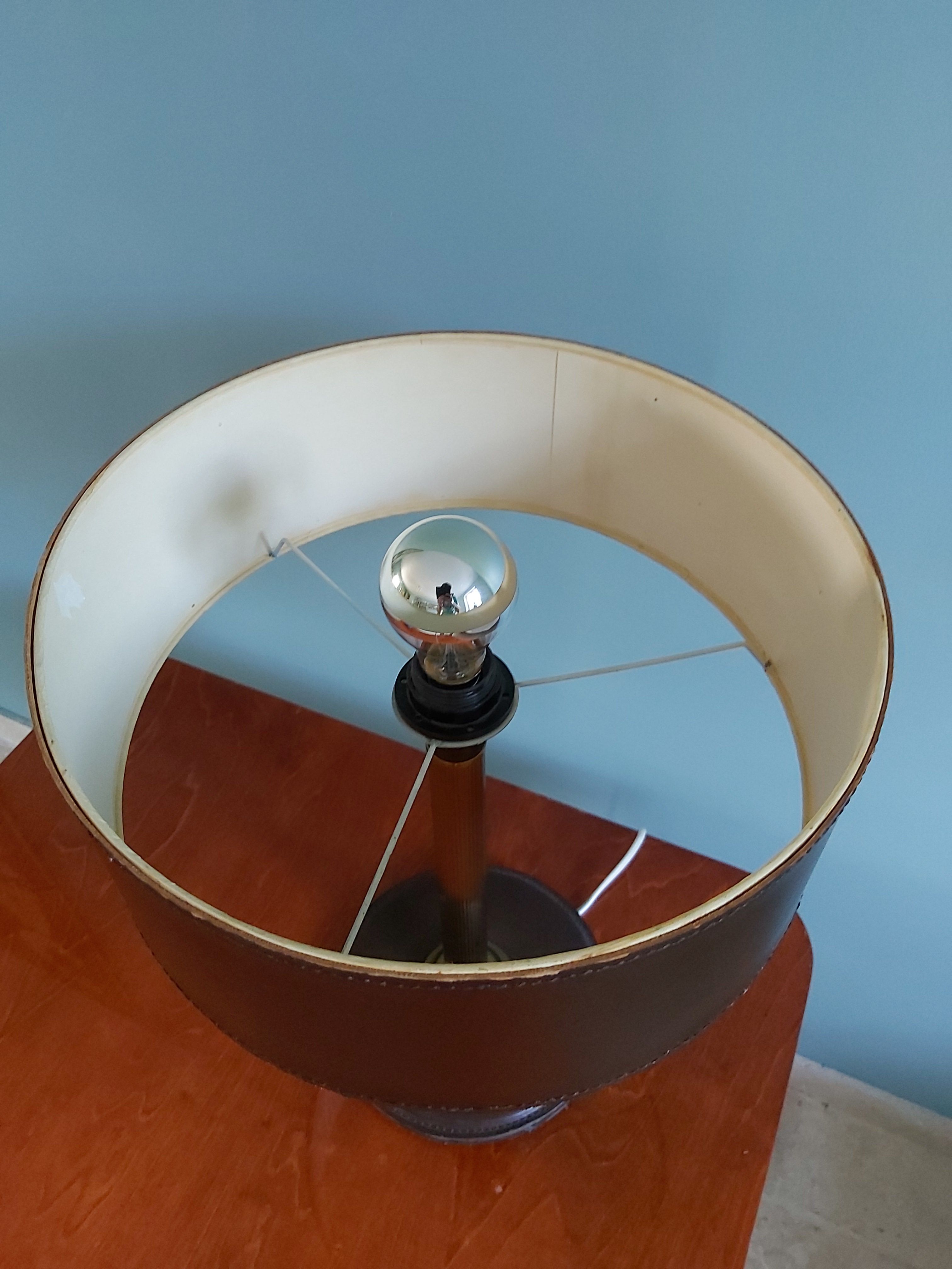 Brown leather desk lamp and brass foot, 70s