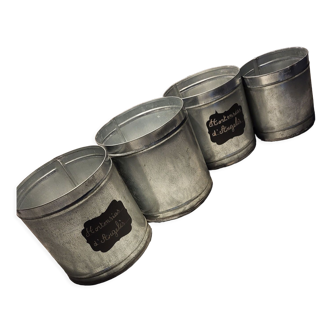 Set of 4 zinc cans without lids