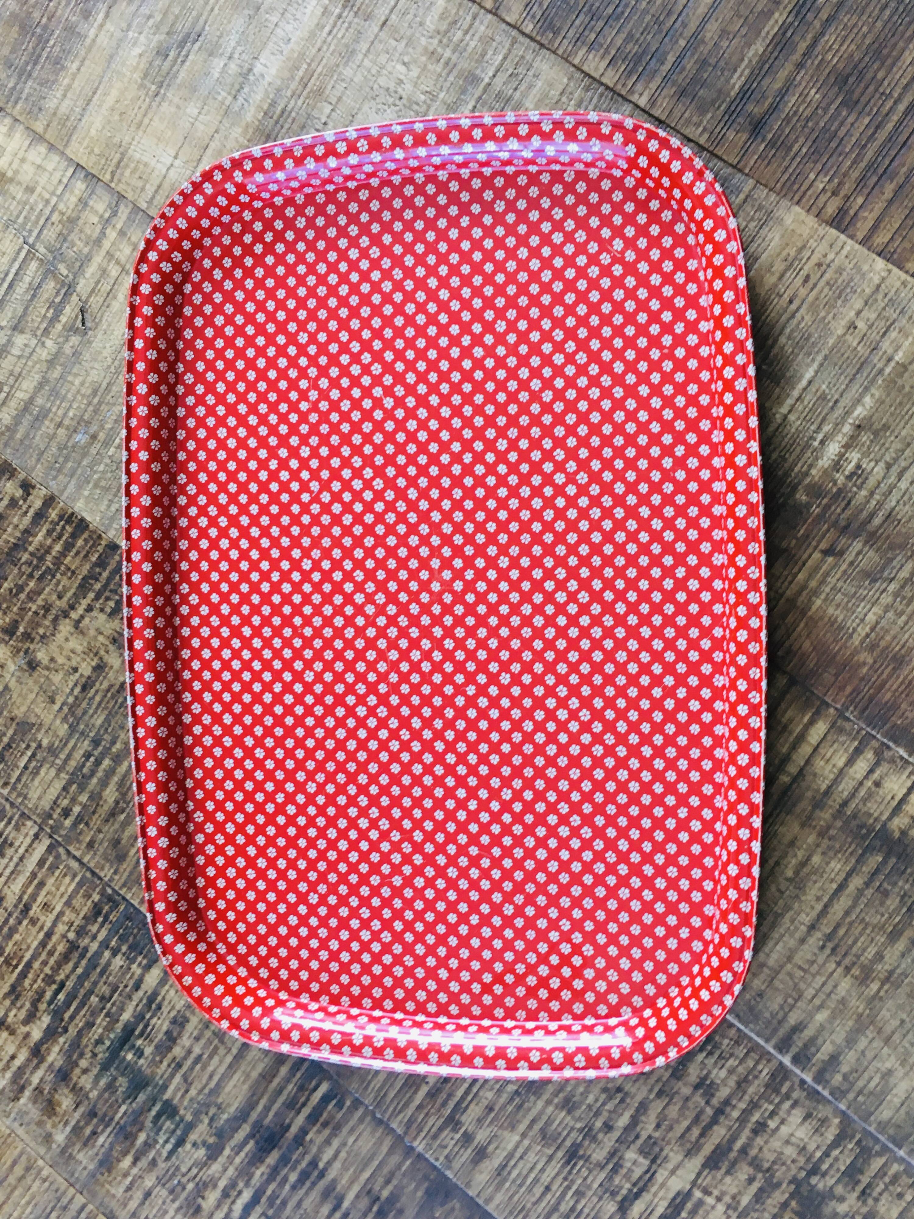 Flowery metal tray 70s