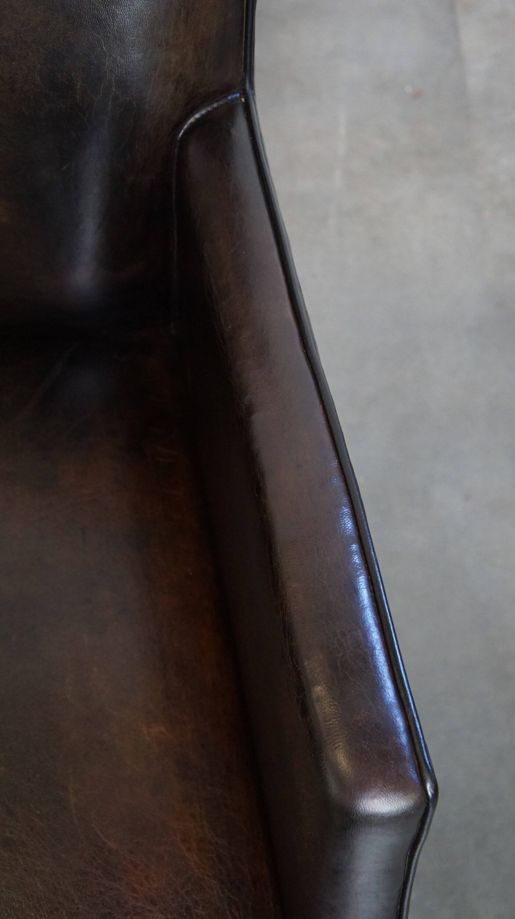 Lot de 4 chaises de salle à manger au design en cuir de mouton