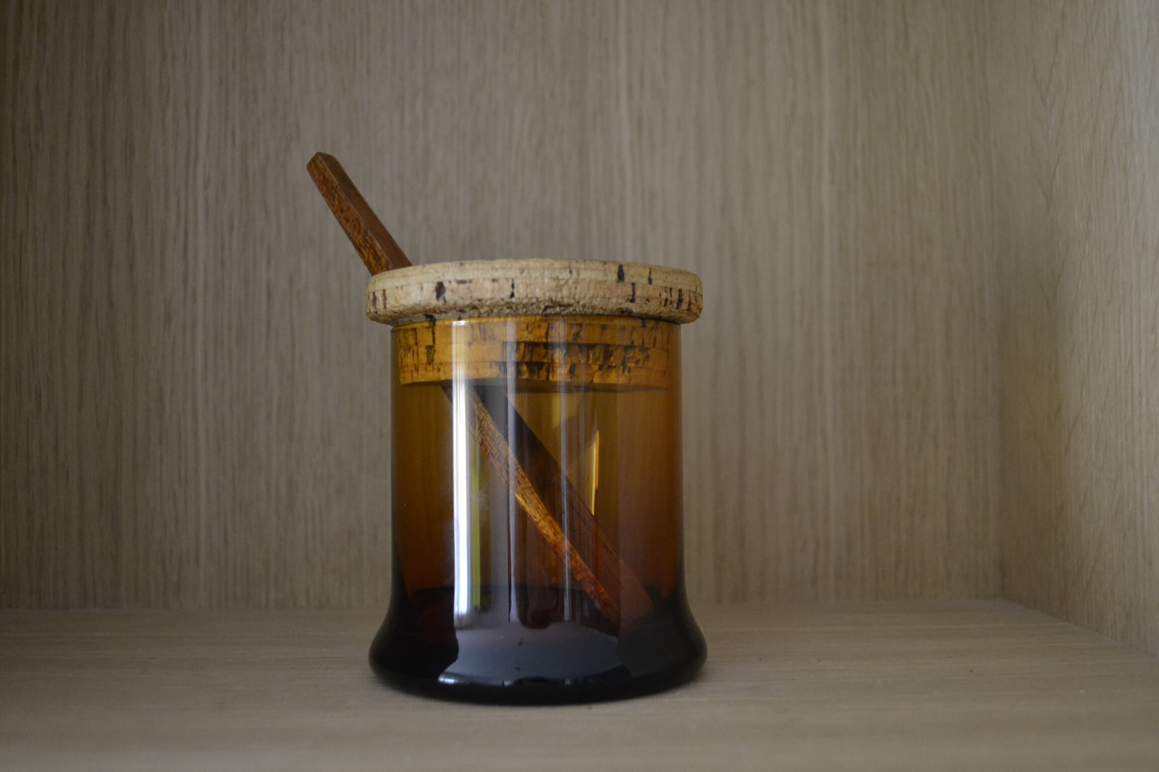 Moutardier en verre fumé