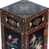 Armoire à porte simple prospère avec fleurs incrustées sculptées, laque naturelle peinte en laque dorée