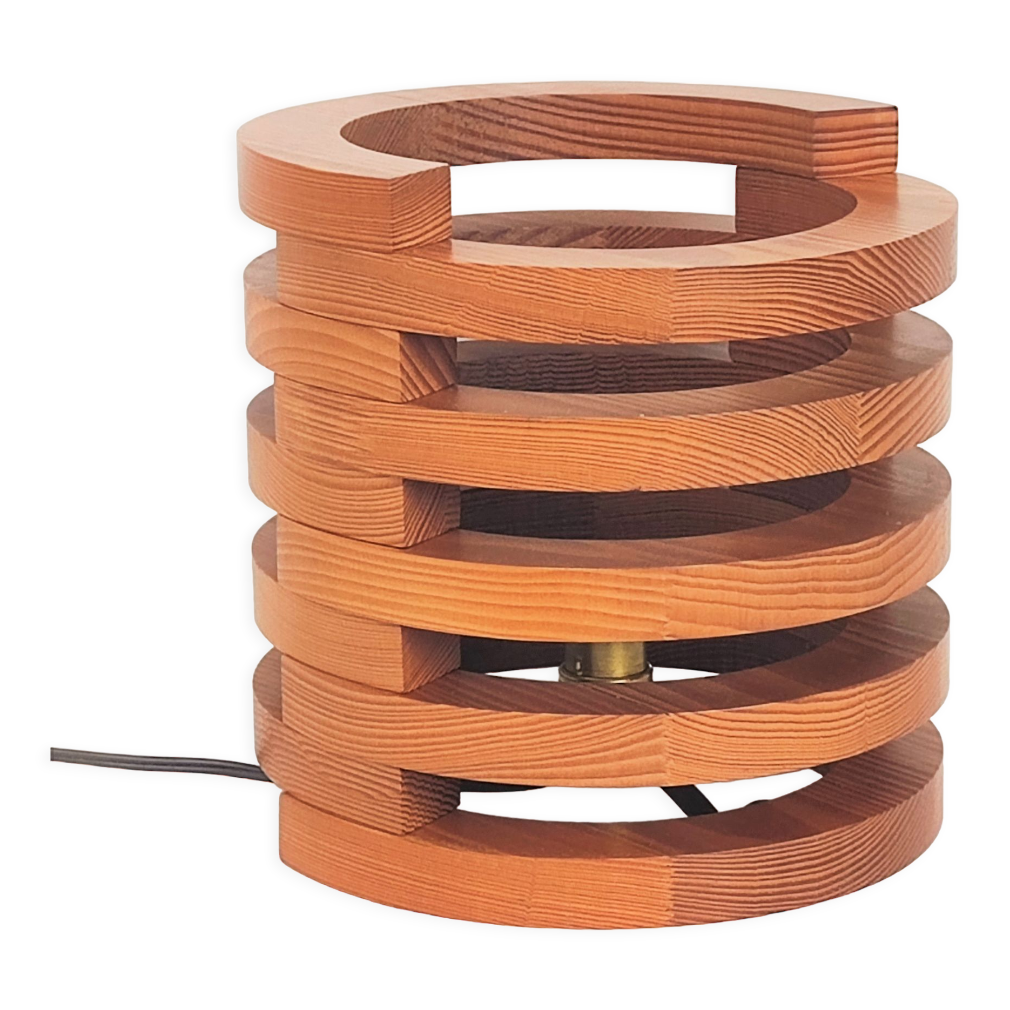 Scandinavian pine lamp
