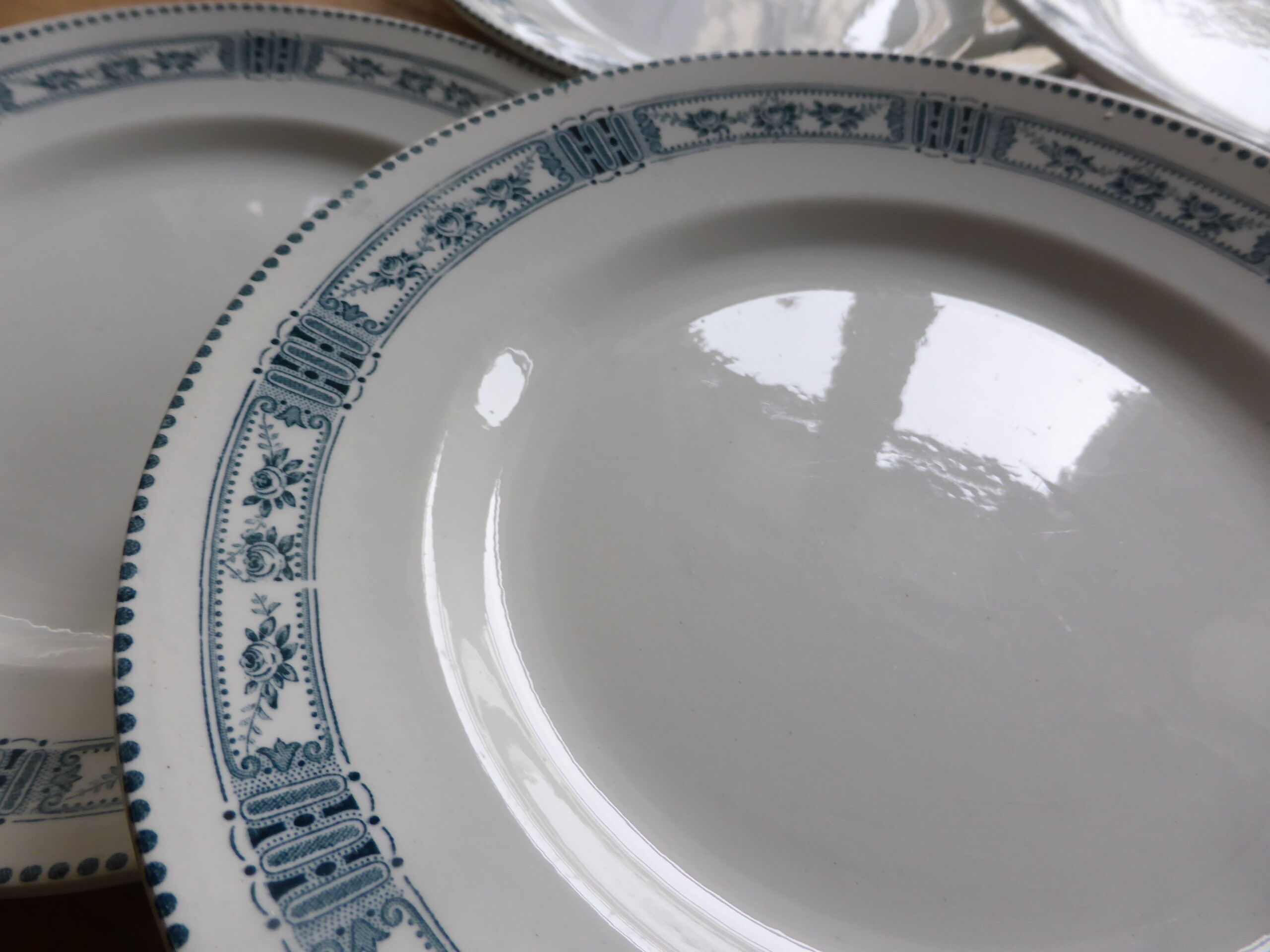 6 flat plates in iron earth Moulin des Loups model Pasteur