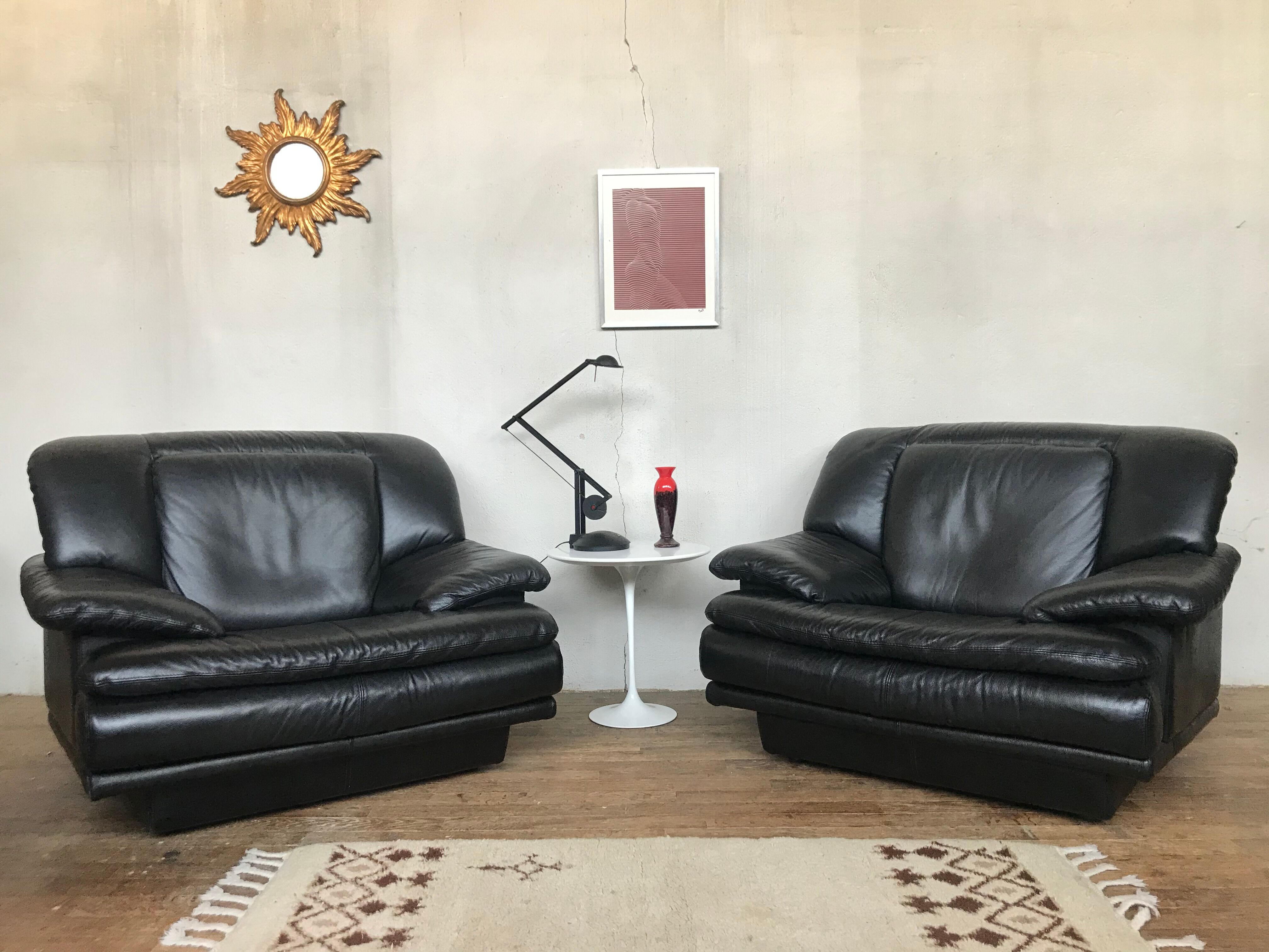 Authentic vintage armchairs leather Italian style quality top 1970