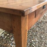 Former 19th century farm in poirier table