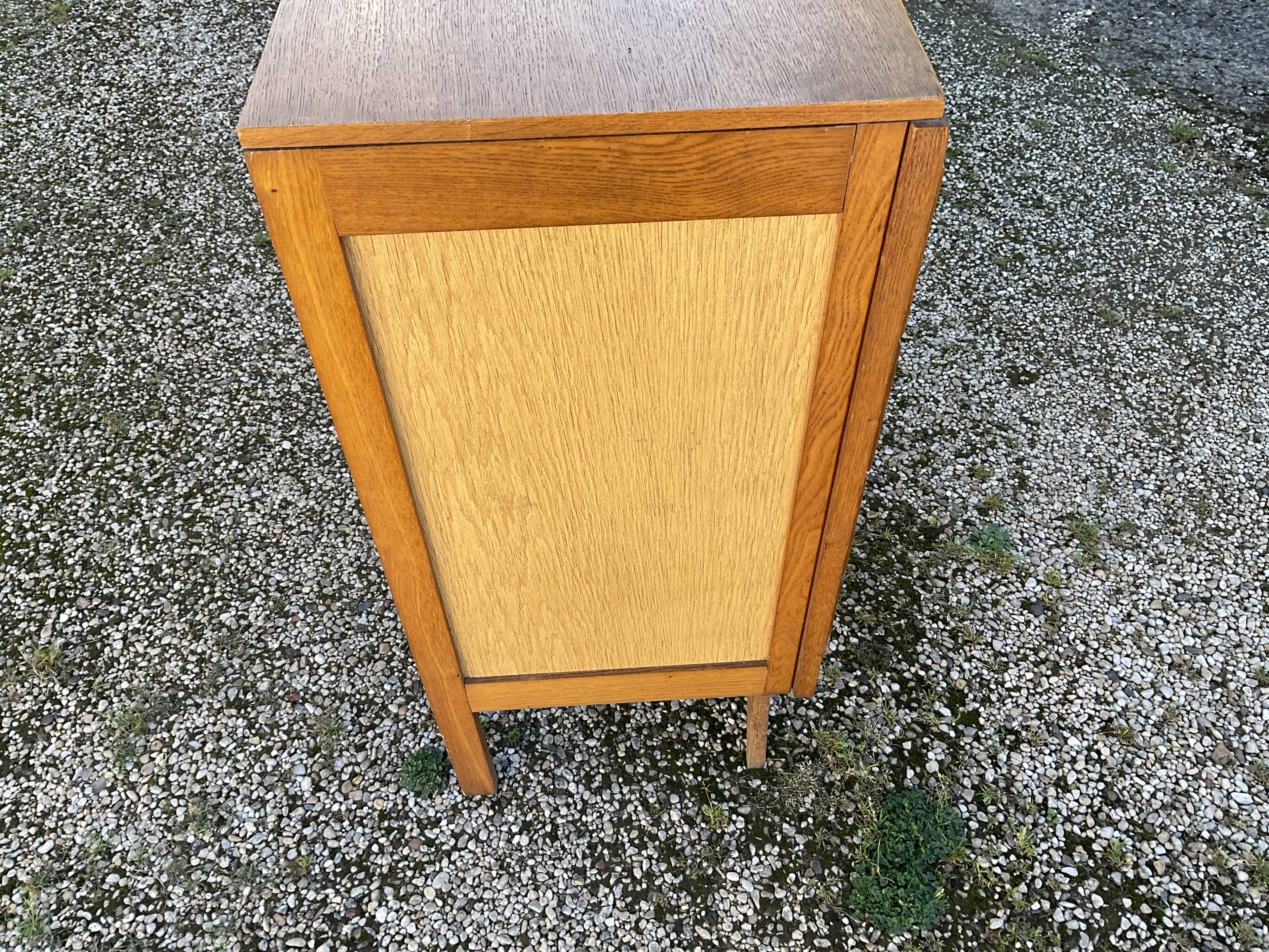 Vintage chest of drawers