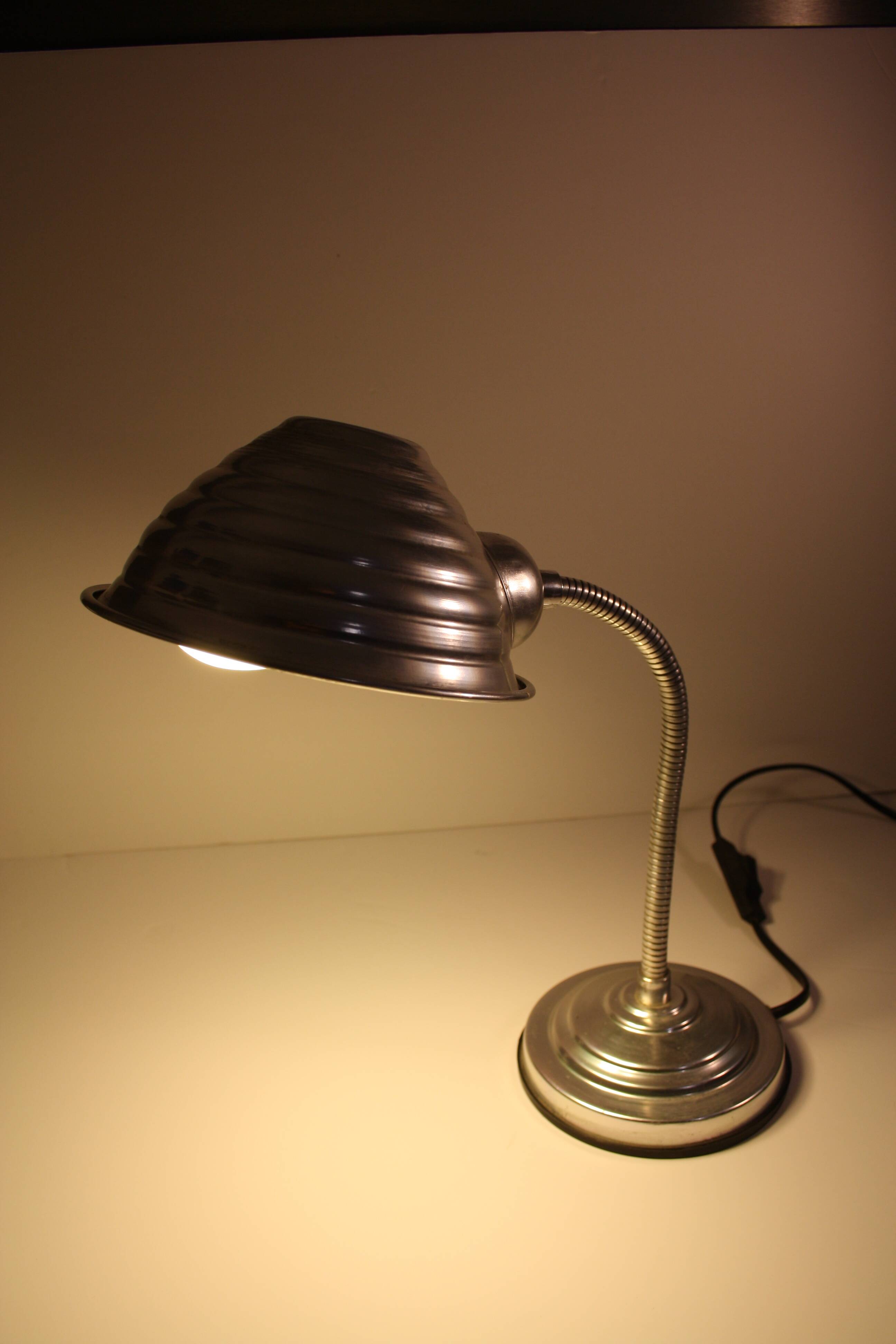 Vintage articulated desk lamp