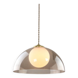 Lampe à suspension italienne en laiton, opaline et plexiglas de l'ère spatiale
