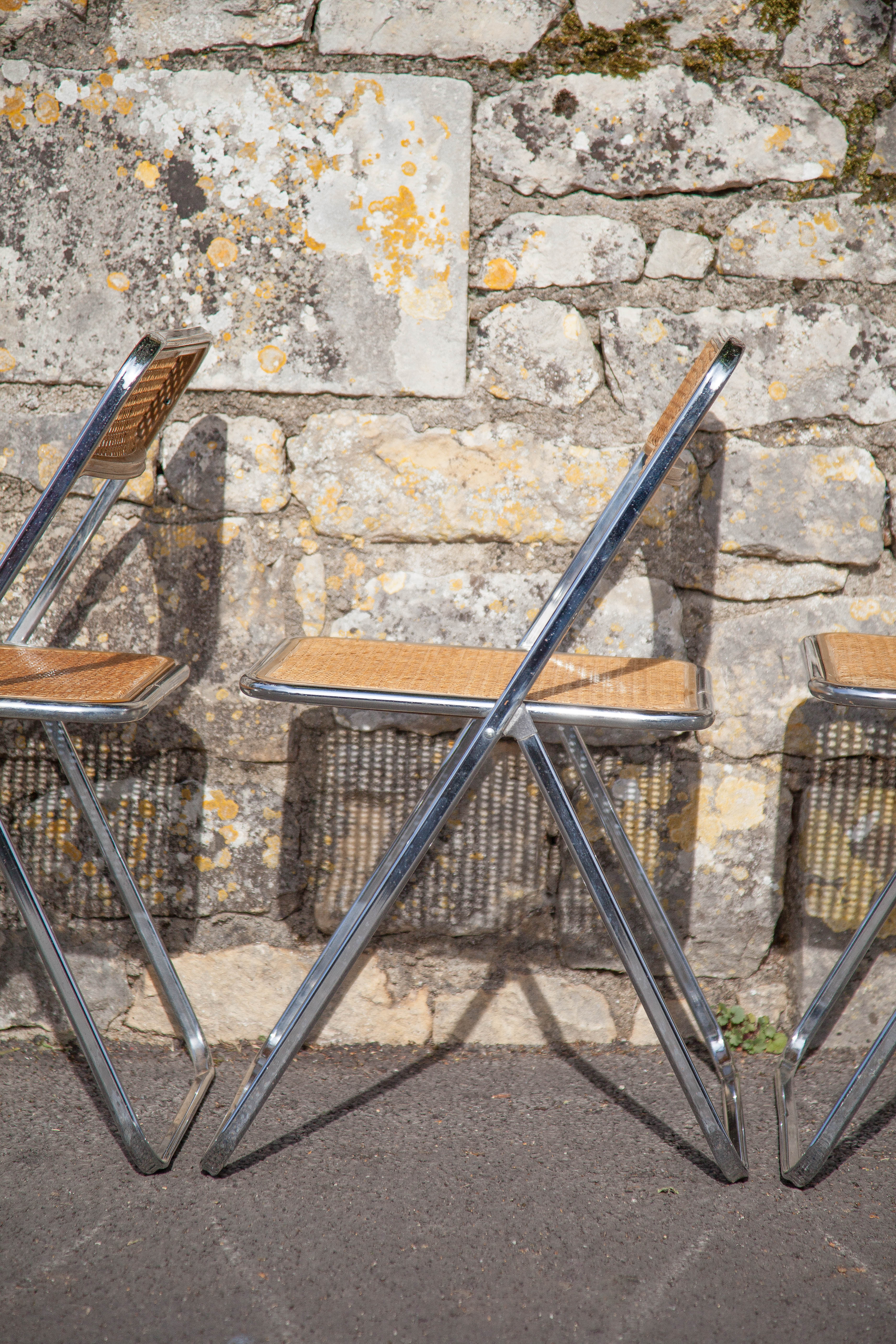 Set of 3 folding chairs in rattan and chromed metal, vintage chair, design, 60's