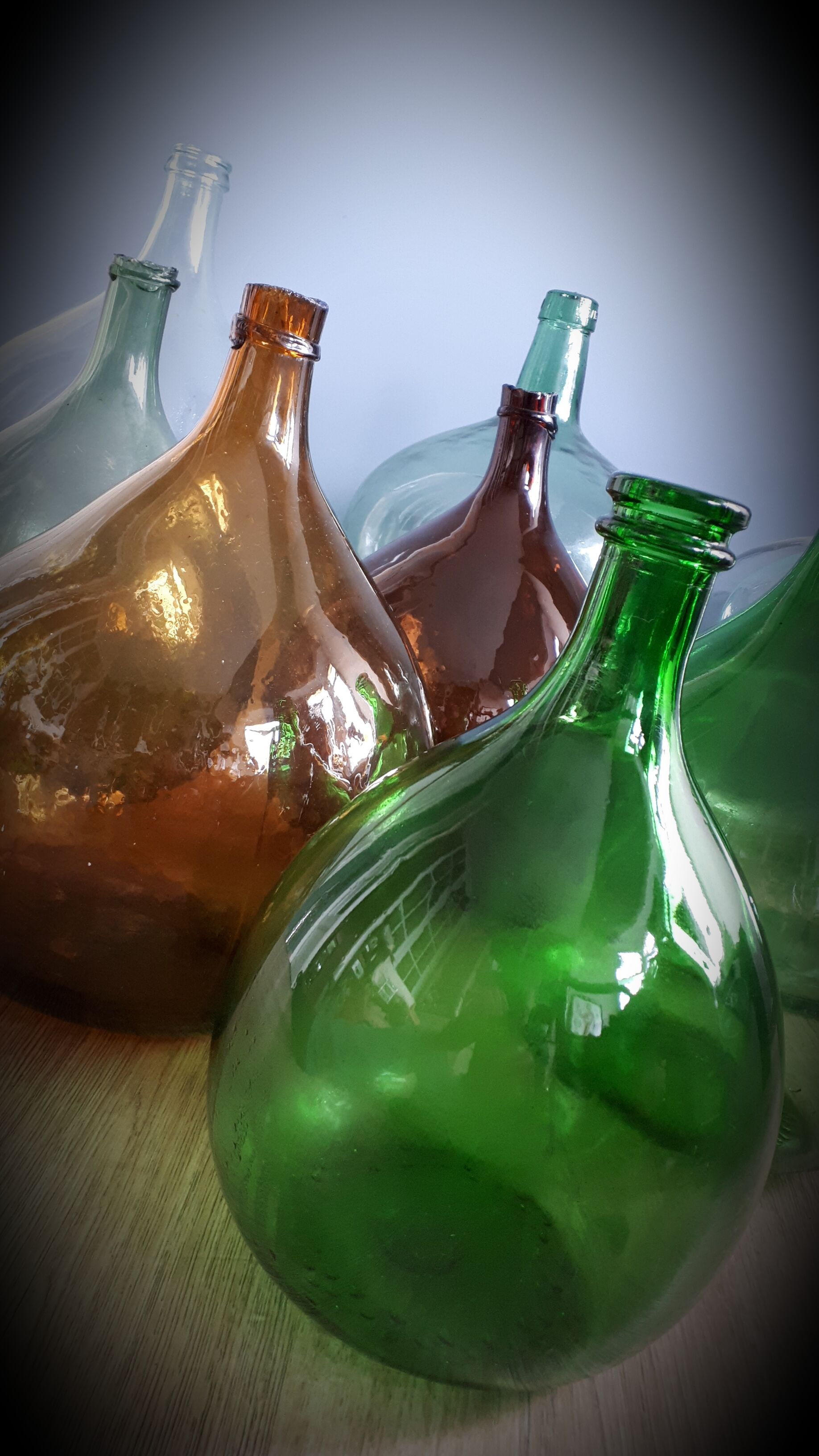 Demijohn 10L round dark brown blown glass