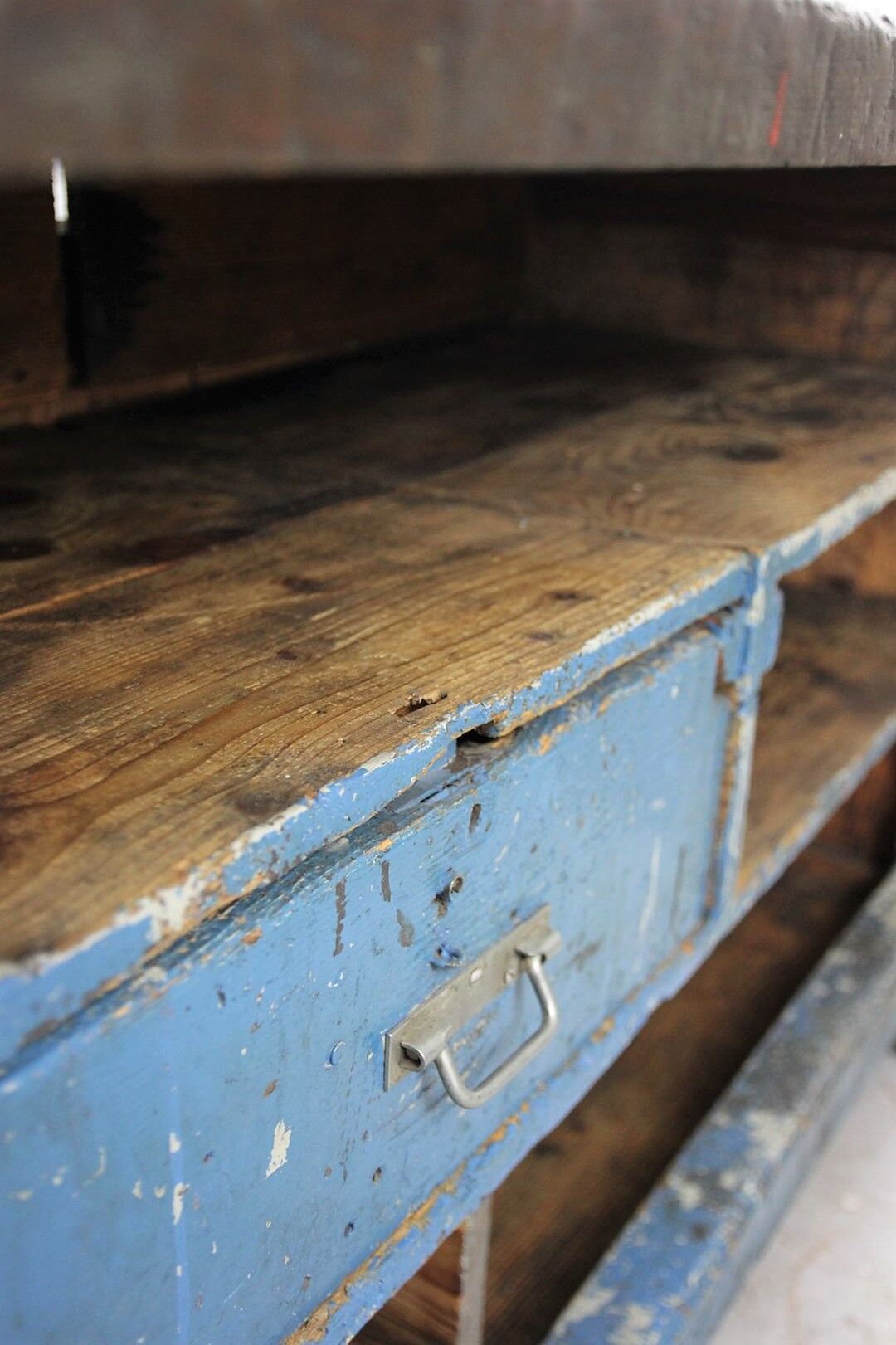Industrial workbench in oak