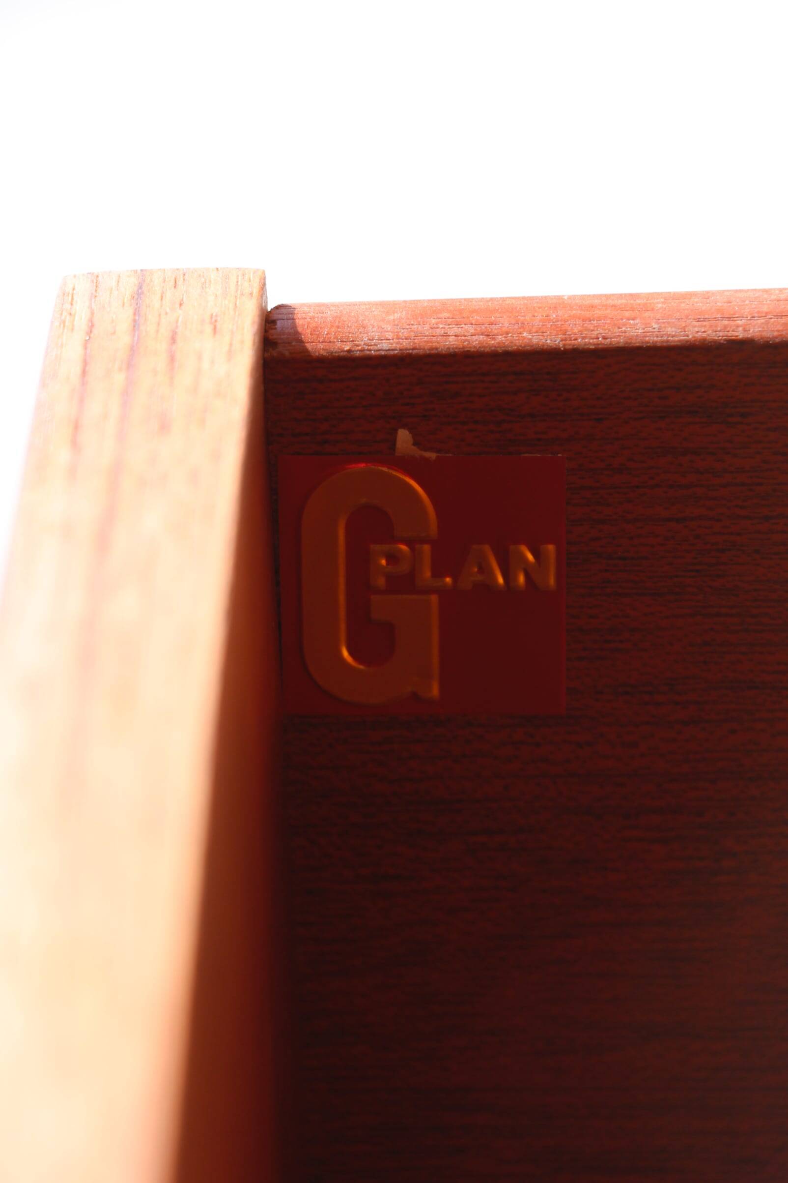 Bibliothèque vintage avec éclairage - E. Gomme - G Plan