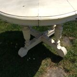 Dining room table