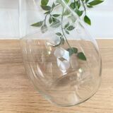 Carafe en verre gravé