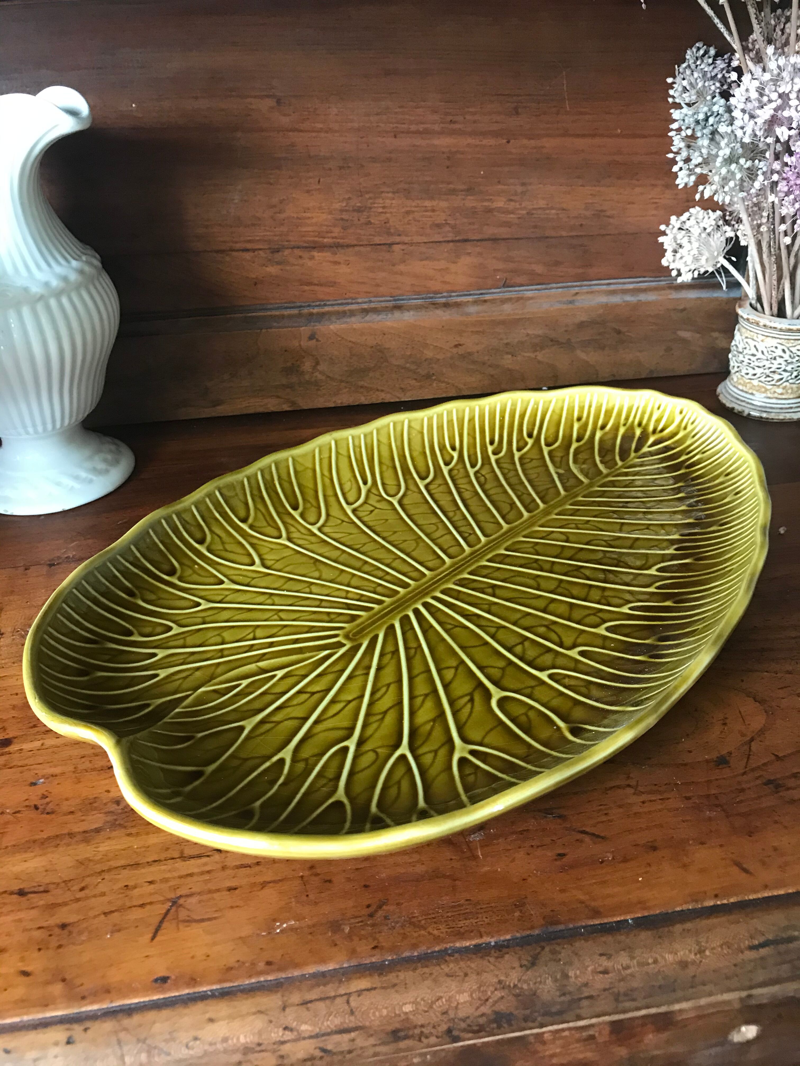 Gien leaf shape dish