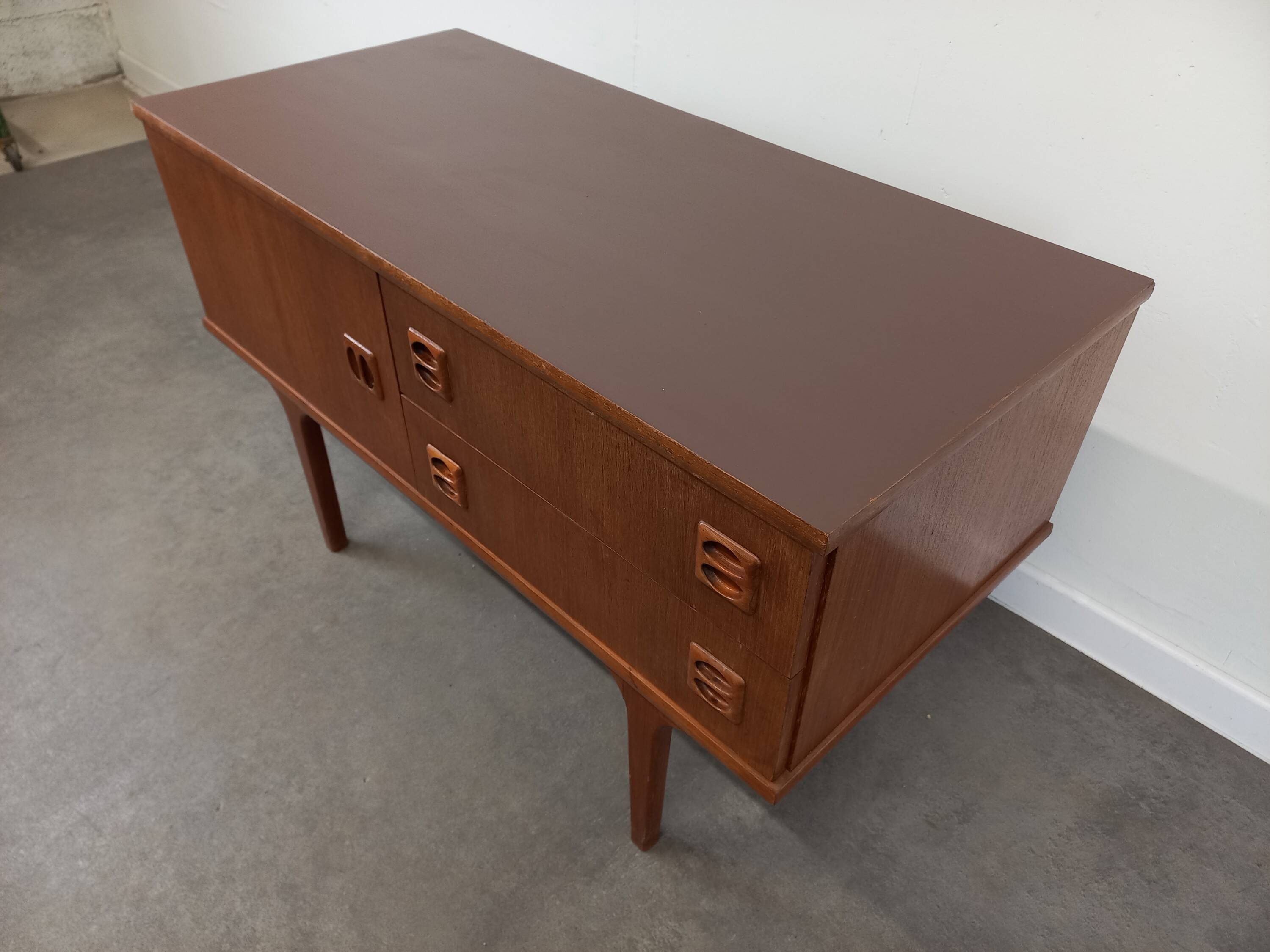 Commode scandinave