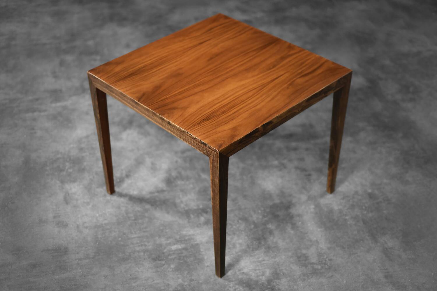 Vintage Classic Mid-Century Scandinavian Modern Rosewood Coffee Table